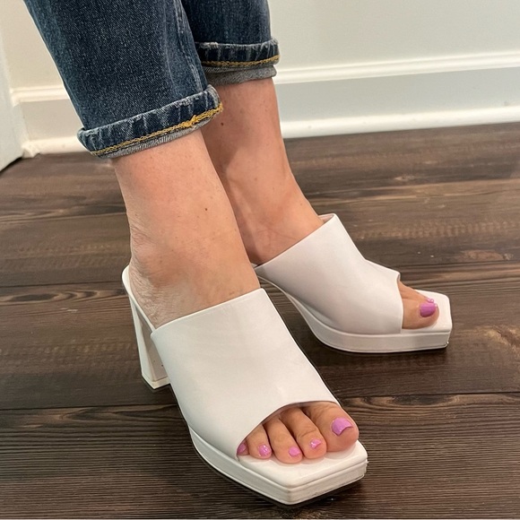 Jeffrey Campbell white platform slide high heeled sandals size 8 vegan leather - Picture 7 of 13